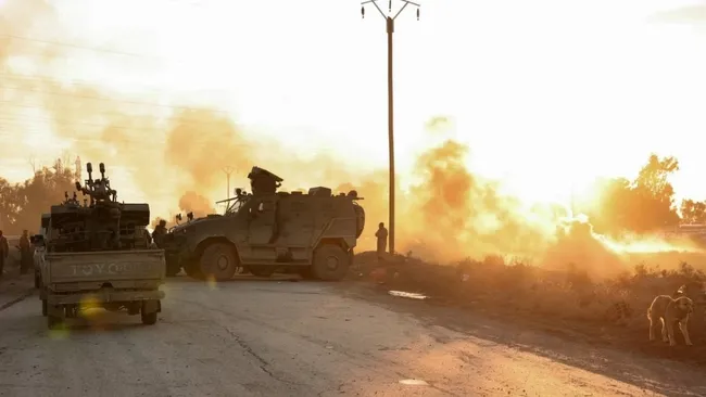 centcom-duyurdu-abd-daeslileri-iraka-naklediyor-1769014845815.jpg CENTCOM duyurdu: ABD, DEAŞ'lıları Irak'a naklediyor!