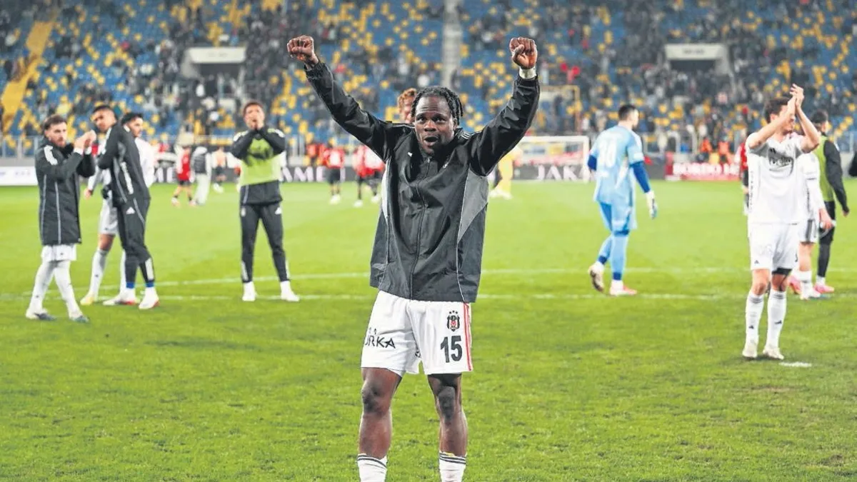 Olaitan: Her yerde oynarım Olaitan: Her yerde oynarım