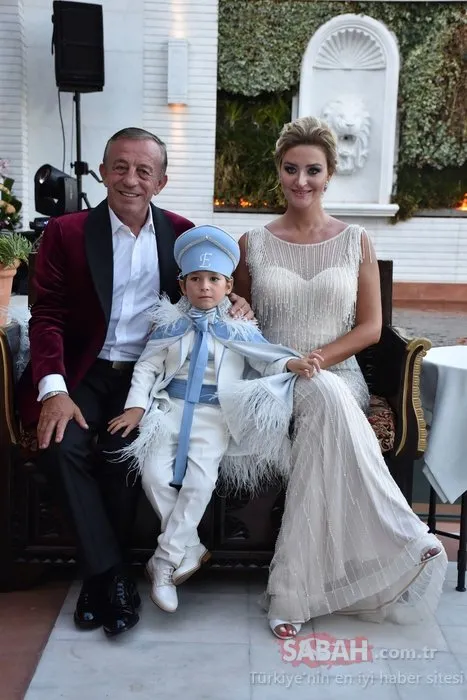 Ali Ağaoğlu oğlu Ali Ege’ye sünnet düğünü yaptı o ayrıntı dikkatlerden kaçmadı