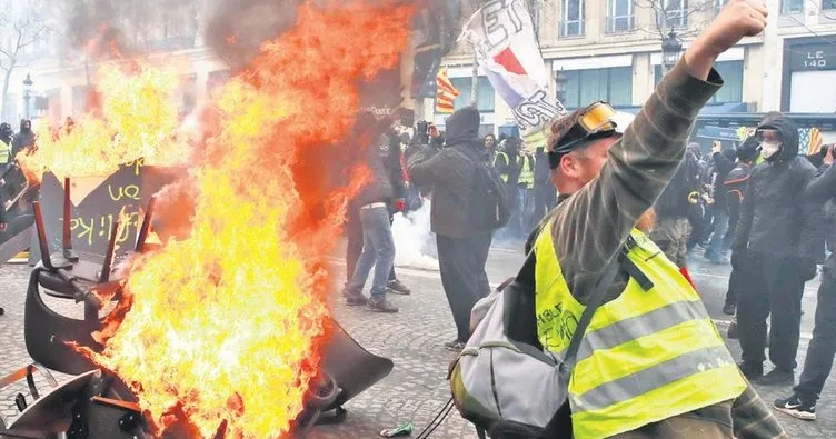 Fransa: Gösterilerde sosyal medyayı kısıtladık