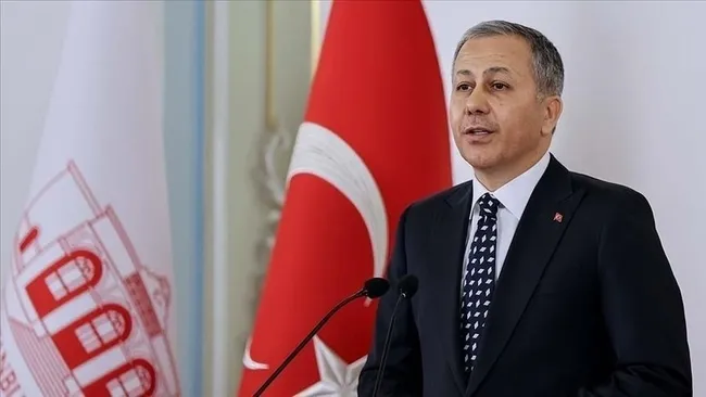 bakan-yerlikaya-toplanti-yapmak-istiyoruz-muracaatlarinin-yuzde-96sina-izin-verdik-1743352024327.jpg