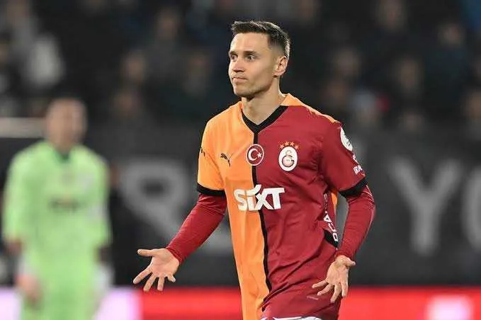 galatasaray-frankowskinin-yeni-takimini-acikladi-1754416591734.jpeg