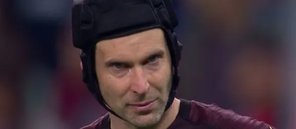 Petr Cech gözyaşlarıyla veda etti