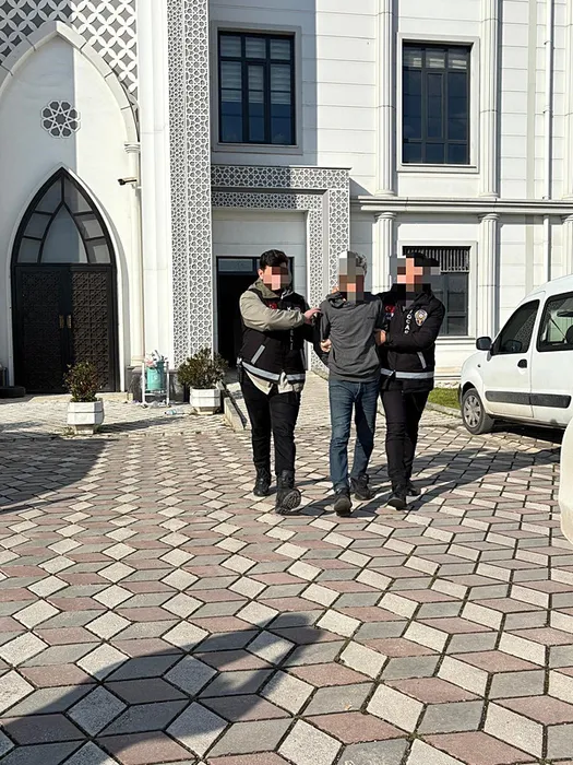 Tüfekle girdiği restoranda dehşet saçmıştı: Rehine krizine tutuklama!