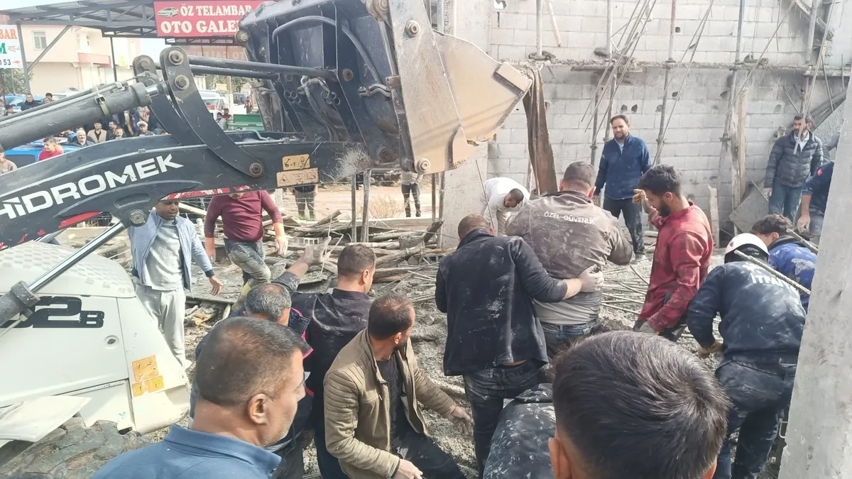 Şanlıurfa’da inşaatta göçük: 5 işçi altında kaldı! Şanlıurfa’da inşaatta göçük: 5 işçi altında kaldı!