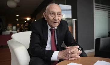 Doğan Babacan için saygı duruşu