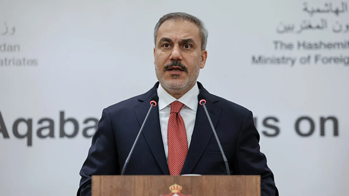 Bakan Fidan: İsrail soykırımını sürdürüyor Bakan Fidan: İsrail soykırımını sürdürüyor