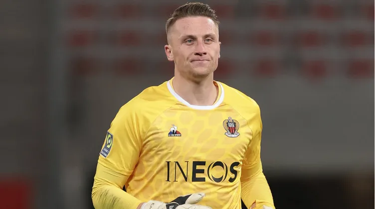 Son bir yılın en iyi kalecileri belli oldu! Süper Lig’den 3 isim listede yer aldı...