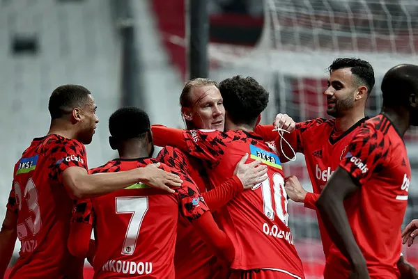 son dakika kupada ilk finalist