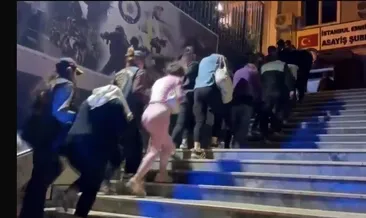 İstanbul Polisi gece boyu Beyoğlu’nu ablukaya aldı #istanbul