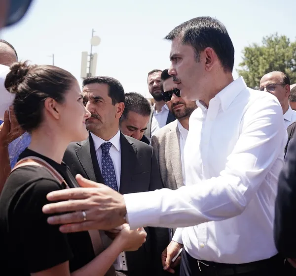 bakan-kuruma-deprem-bolgesinde-anlamli-jest-ismi-oy-birligi-ile-bir-caddeye-verildi-1784195293638.jpg