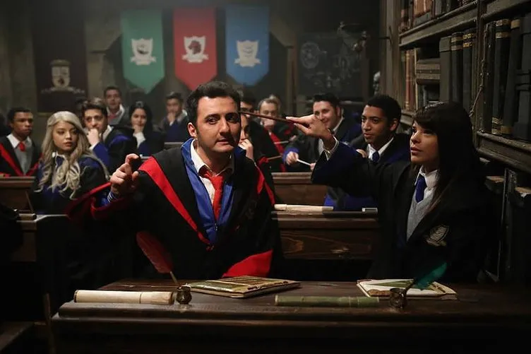 Sihirbazlık Okulunda Bir Türk  filminden kareler