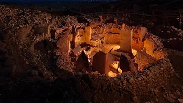 gobeklitepe-ve-kent-muzesi-festival-boyunca-gecede-acik-olacak-1716401533888.jpg