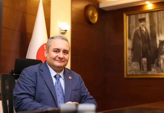 turkiyede-bir-ilk-kecioren-belediyesinden-egitime-tam-kapsamli-destek-paketi-1790618293938.jpg