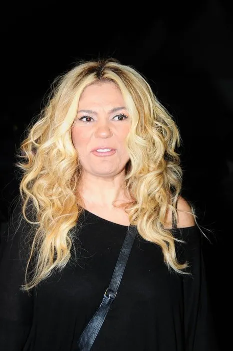 İzel 'Ãok acı çektim! Gelen vurdu, giden vurdu'