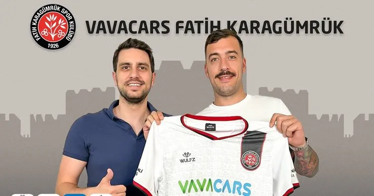 Emiliano Viviano, bir sezon daha Fatih Karagümrük forması giyecek