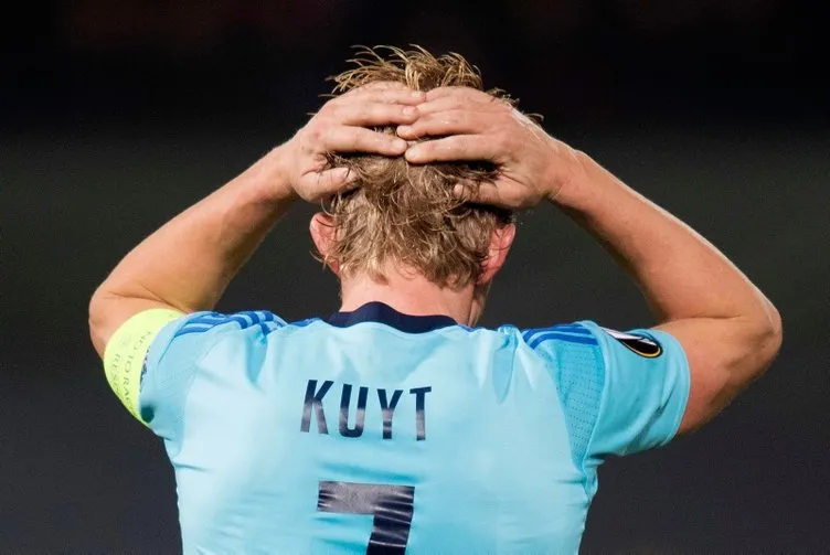 Fenerbahçe’ye söz veren Hollandalı Dirk Kuyt’tan flaş karar!