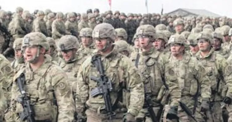 Bin NATO askeri Rusya sınırında