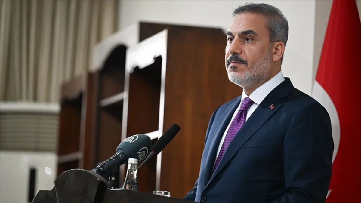 Dışişleri Bakanı Fidan'dan net mesaj: YPG ya fesholur ya da yok olur!