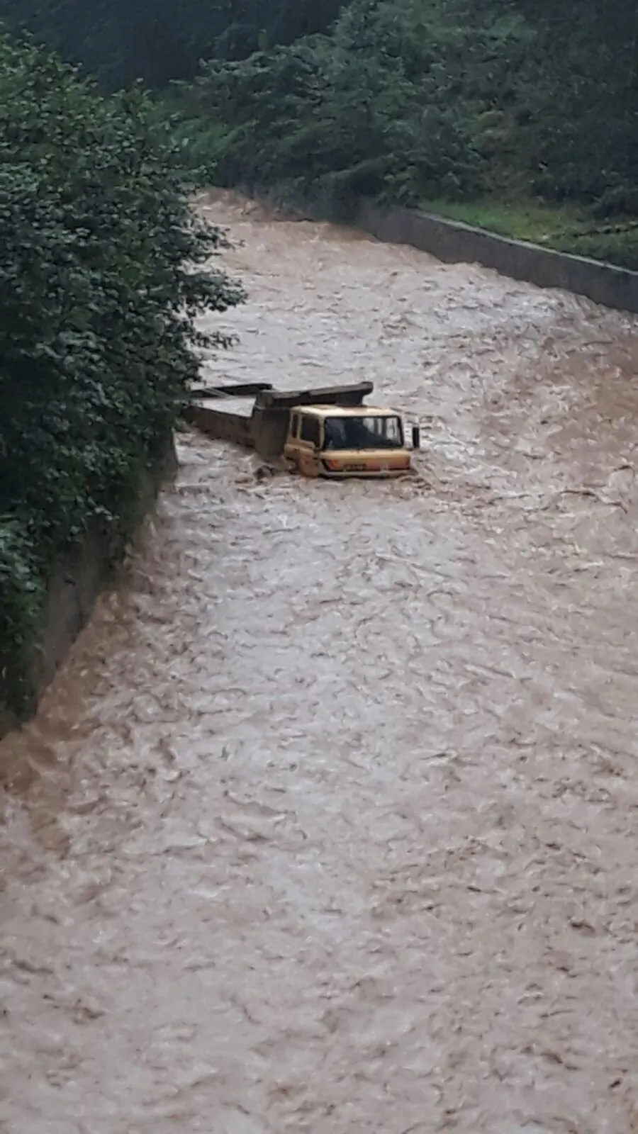 Rize'de sel felaketi - Son Dakika Haberler