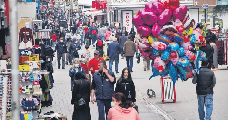 Maskeler de bağışıklık da düştü
