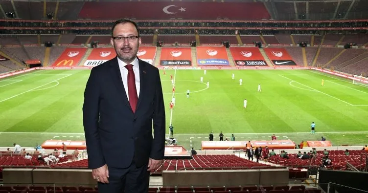 Gençlik ve Spor Bakanı Dr. Mehmet Muharrem Kasapoğlu, SABAH Spor’a konuştu: Spor yasasıyla kemikleşmiş sorunları çözeceğiz