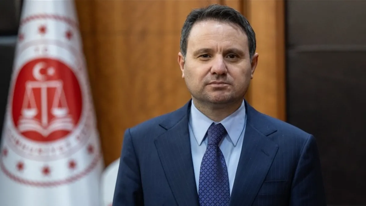 Bakan Gürlek: Mayısta 706 operasyon gerçekleştirildi, 4 bin 606 şüpheli tutuklandı Bakan Gürlek: Mayısta 706 operasyon gerçekleştirildi, 4 bin 606 şüpheli tutuklandı