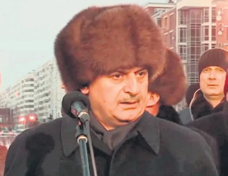 Binali Yildirim Kazan Da Sadri Maksudi Arsal Aniti Ni Acti Sayfa 2 Son Dakika Haberler