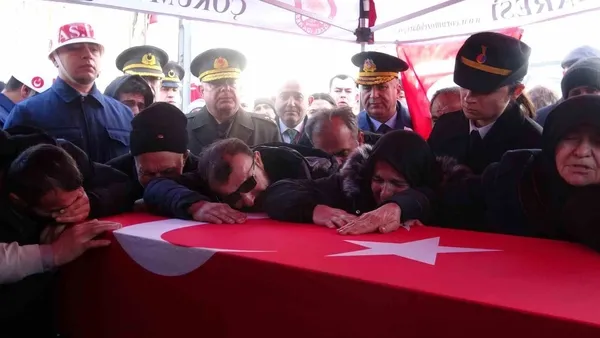 sehit-mustafa-uslu-corumda-son-yolculuguna-ugurlandi-1740226251651.jpg