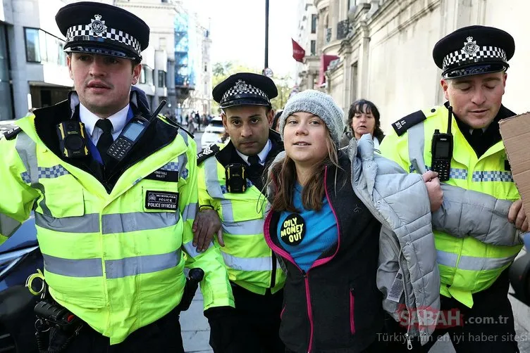 Greta Thunberg’e gözaltı: Londra polisi müdahale etti
