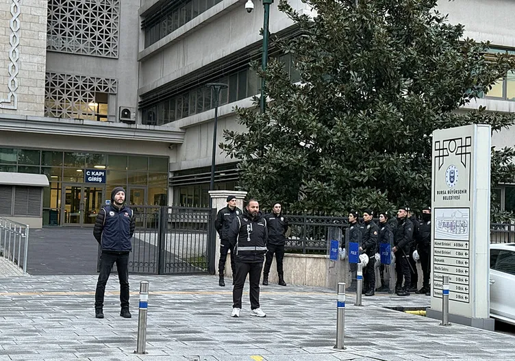 SON DAKİKA… Bursa’daki yolsuzluk skandalının kilit ismi Mustafa Bozbey’in eski koruması çıktı! Paravan şirketler üzerinden 500 para transferi…