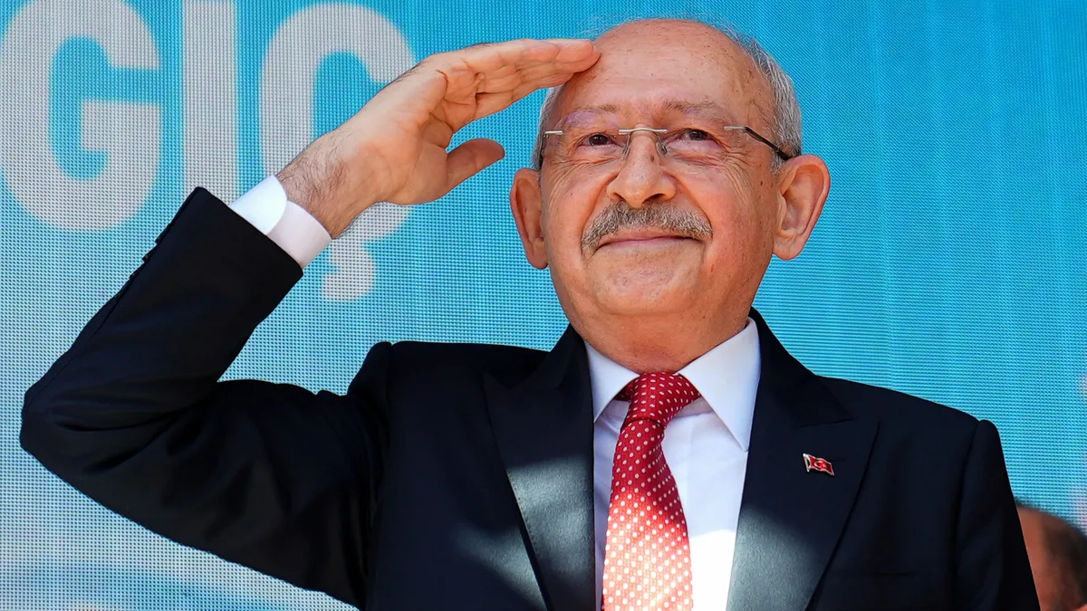SON DAKİKA... Kemal Kılıçdaroğlu MYK sonrası düğmeye bastı! CHP'de Antalya ve Kayseri il başkanları görevden alındı