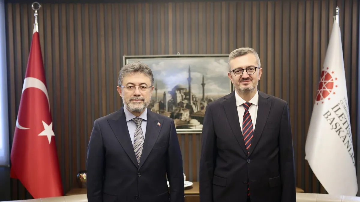 Cumhurbaşkanlığı İletişim Başkanı Duran, Bakan Yumaklı ile görüştü