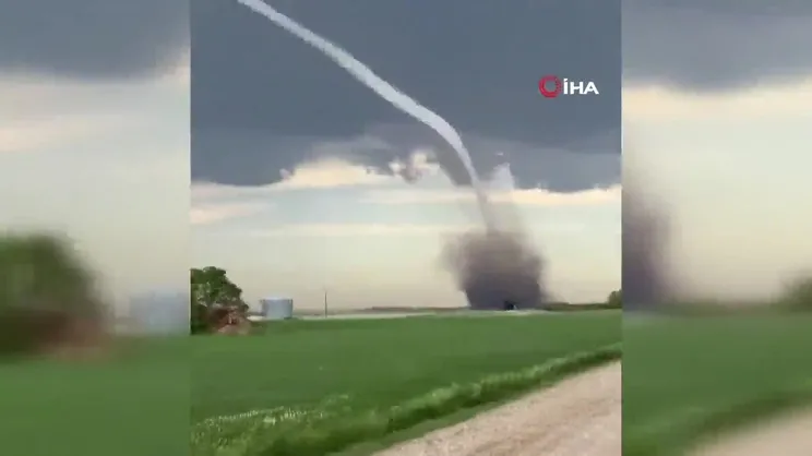 Kanada'da dev hortum kamerada