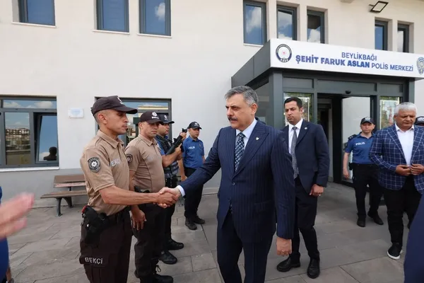 icisleri-bakani-mustafa-ciftci-kocaelide-polis-ve-jandarma-personeliyle-bir-araya-geldi-1784379714645.jpeg