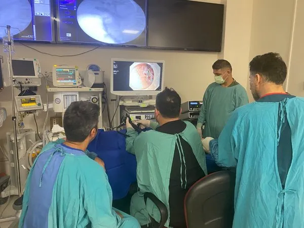 Kolonoskopi için Kanada'dan Düzce'ye geldi -