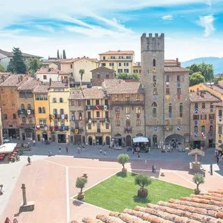 Arezzo’nun iki yüzü