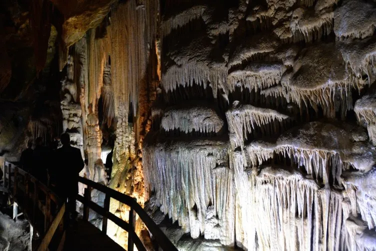 Gümüşhane’deki Karaca Mağarası’nda ziyaretçi sayısı 120 bini geçti