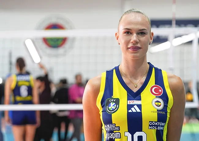 fenerbahcede-gizem-orge-ile-fedorovtseva-takimin-gucune-guveniyor-1790930484856.jpg