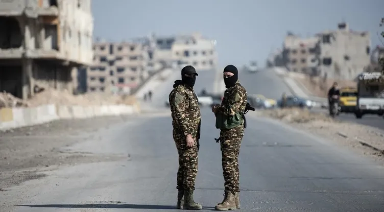 YPG’li teröristler için Suriye’de geri sayım! Askeri konvoylar harekete geçti: Anahtar Türkiye’nin elinde!