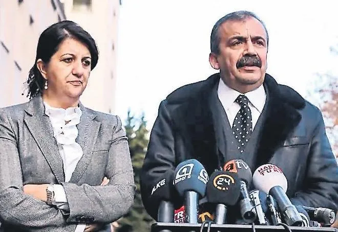 MELİH ALTINOK / Arkadaşlar çalışıyor