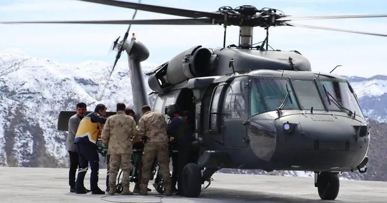 Şırnak’ta trafik kazasında yaralanan çocuk askeri helikopter ile hastaneye kaldırıldı