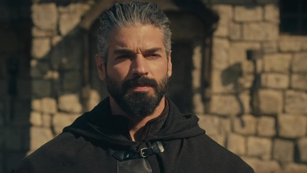 Sultan Orhan Flavius’un beyliğini ilan etti