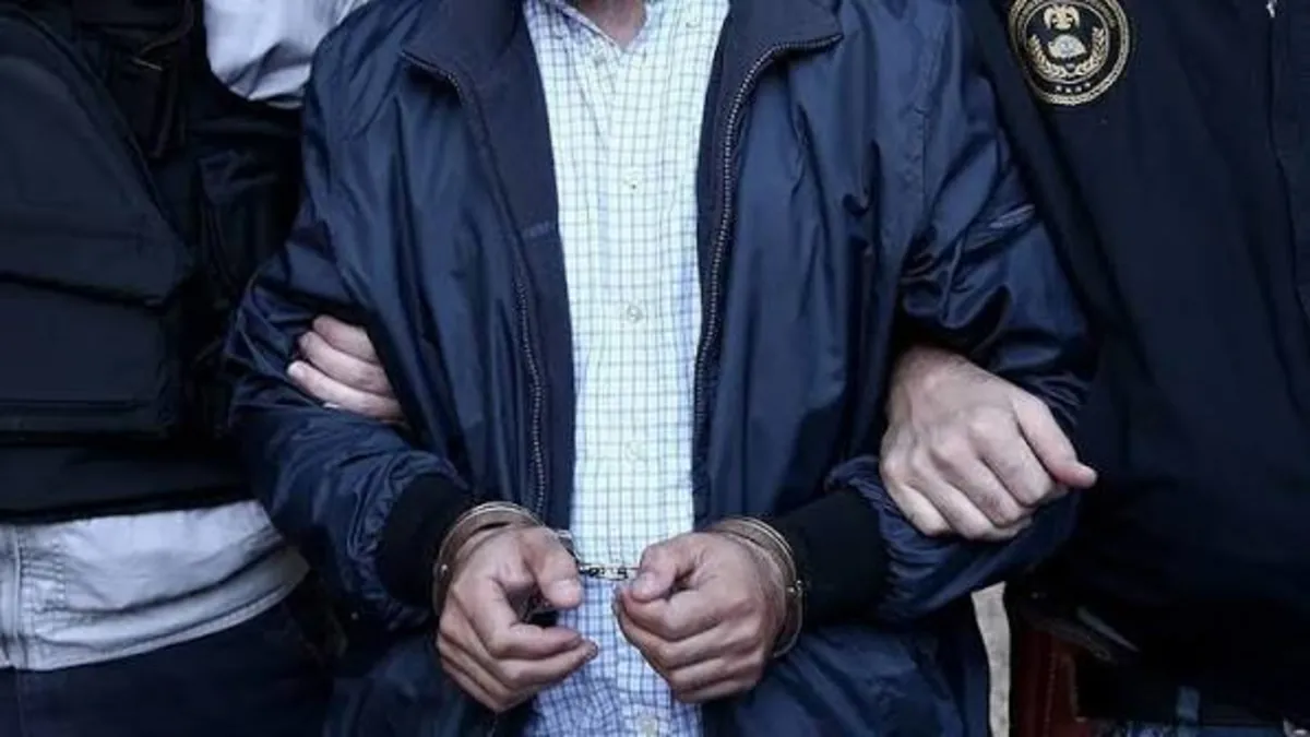 Konya’da uyuşturucu operasyonu: 14 şüpheli tutuklandı Konya’da uyuşturucu operasyonu: 14 şüpheli tutuklandı