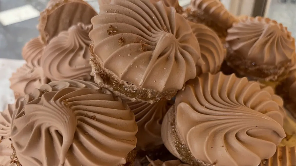 Ramazan’da atom tatlısı ilgi görüyor