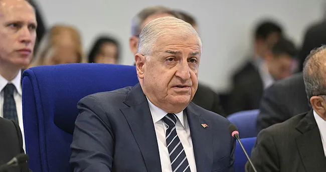 Bakan Güler’den Gazze açıklaması: Derhal insani ateşkes ilan edilmeli Bakan Güler’den Gazze açıklaması: Derhal insani ateşkes ilan edilmeli