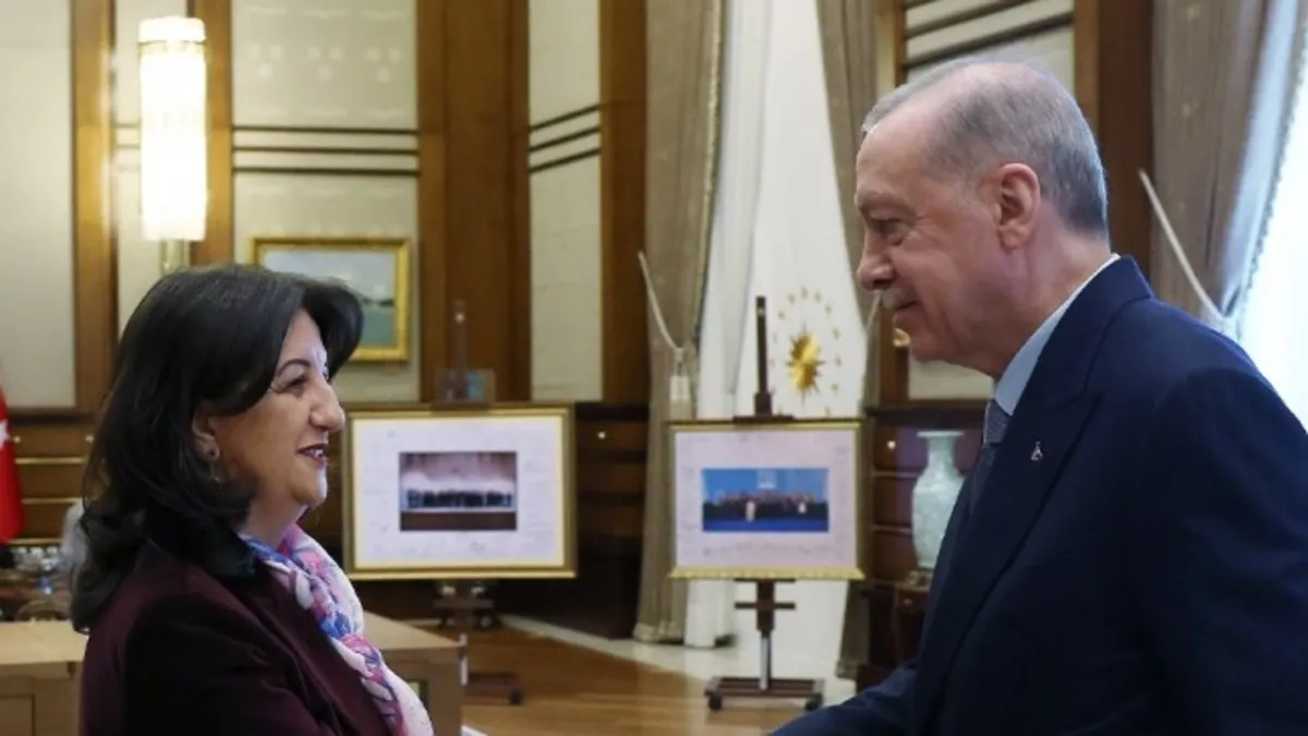 Başkan Erdoğan’dan Pervin Buldan’a tebrik telefonu Başkan Erdoğan’dan Pervin Buldan’a tebrik telefonu