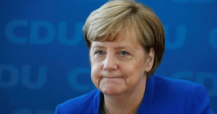 Merkel bu kez bozguna uğradı