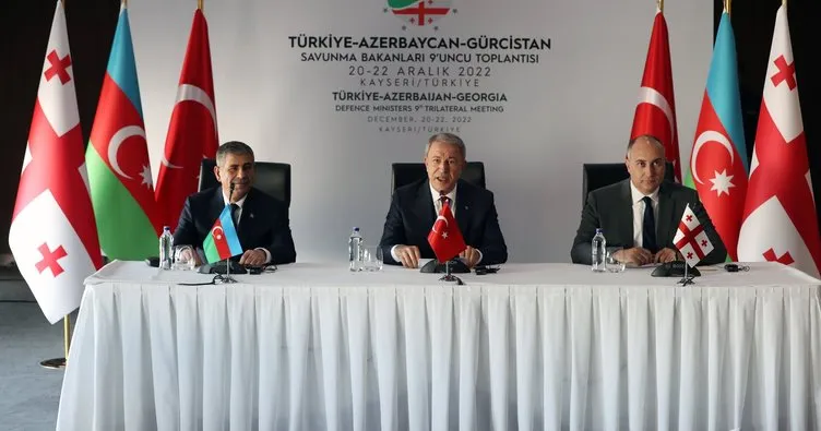 Türkiye, Azerbaycan ve Gürcistan Savunma Bakanları arasında Üçlü Görüşme Sonuç Bildirgesi imzalandı