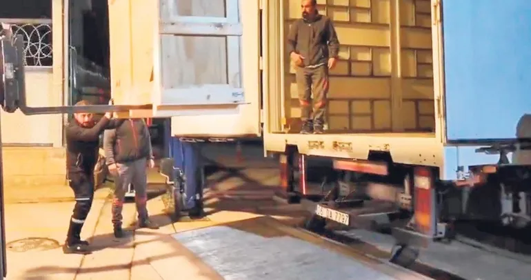 Kayıp imparator yurda döndü